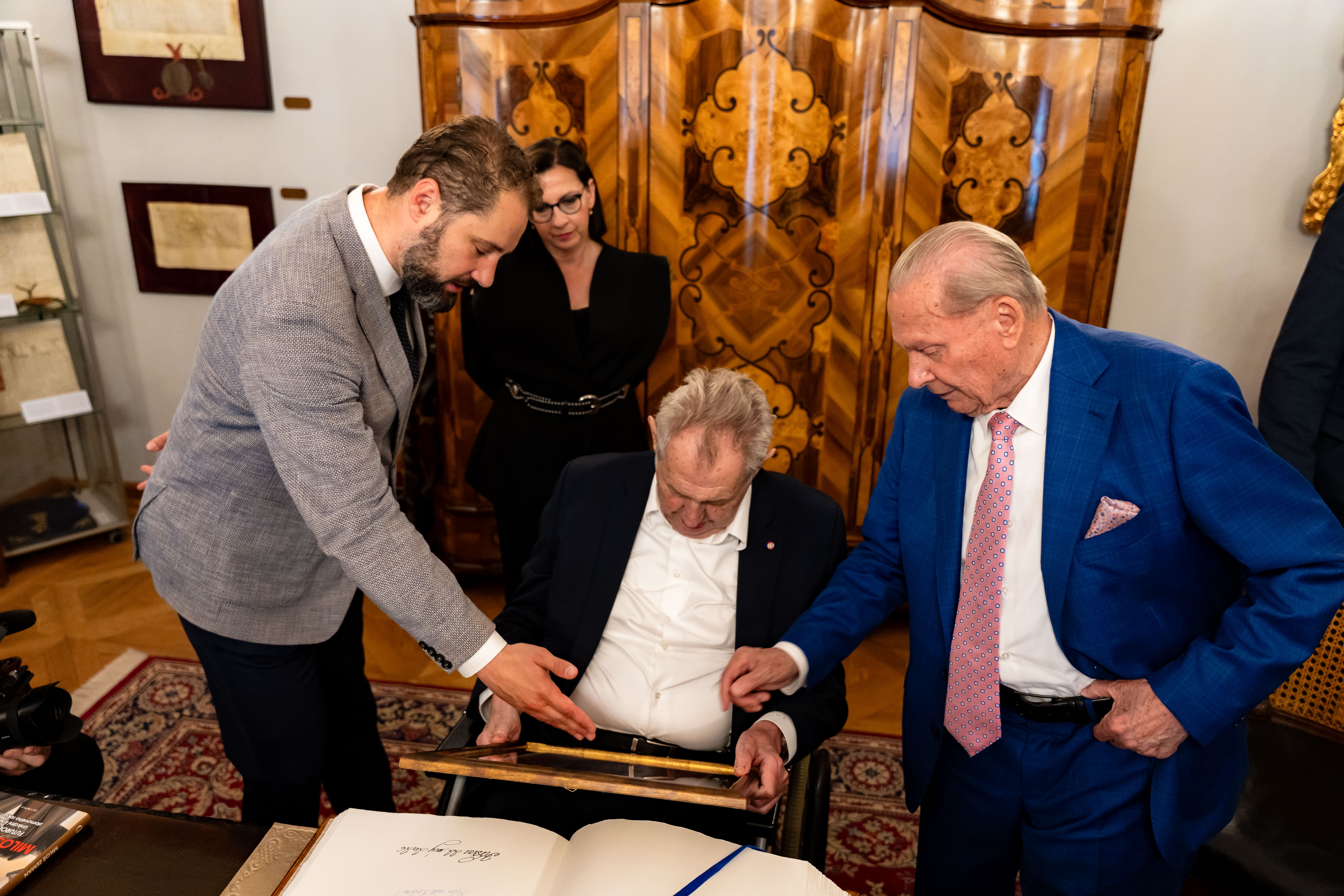 Prezident ZEMAN V Kosiciach so Schusterom -1-91